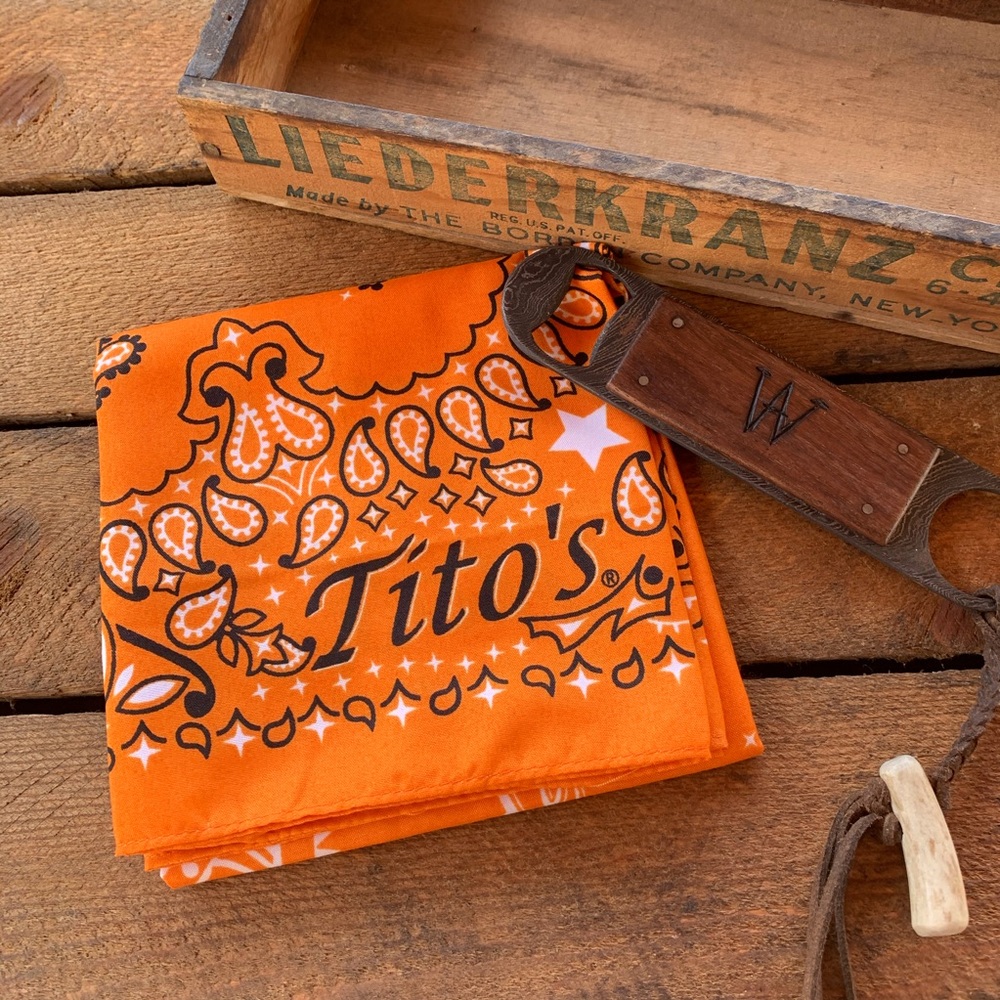 ✨VINTAGE TITO’S VODKA MULTI USE BANDANA NWT